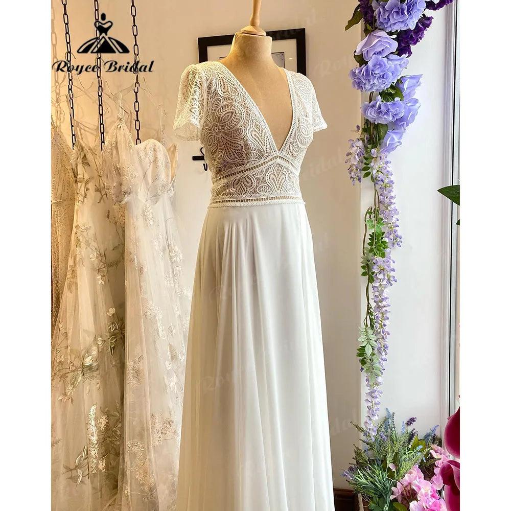 Vestido de novia de encaje bohemio de playa de verano con corpiño de gasa y mangas casquillo para novia, vestido de novia con cuello en V sin espalda para mujer