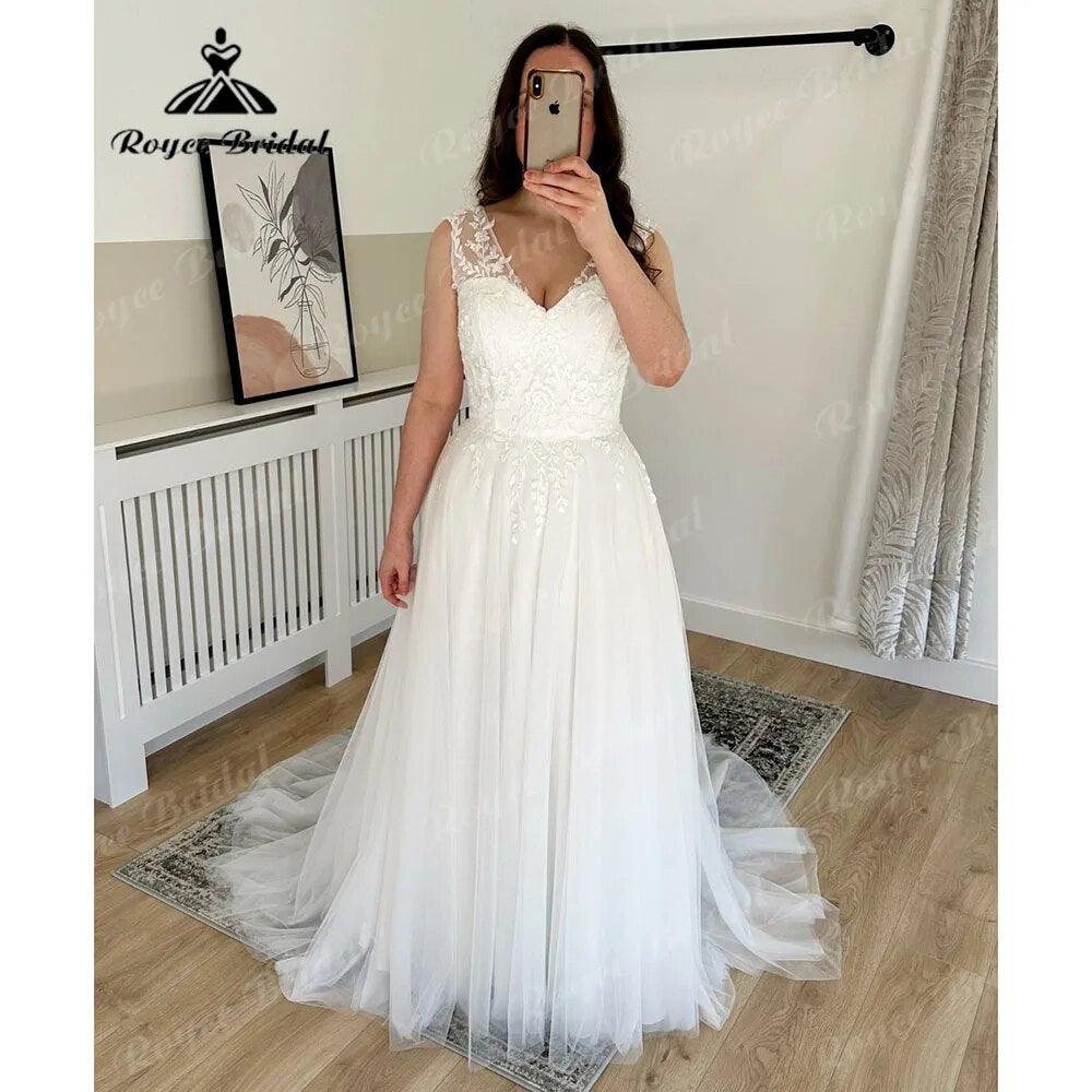 Vestido de Novia Bohemio sin Mangas de Verano con Escote en V, Cuerpo de Encaje, Corte A, Cola Barrida para Mujer