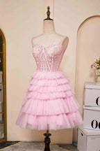 Trägerloses, mehrlagiges rosa Homecoming-Kleid mit Herzausschnitt