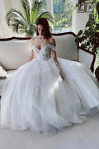 Vestido de novia NumberSea de tul, corte A, hombros descubiertos, cuentas y apliques de encaje, MW780