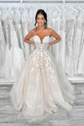 Vestido de novia NumberSea de tul, corte A, escote corazón, sin tirantes y con apliques de encaje, MW1004