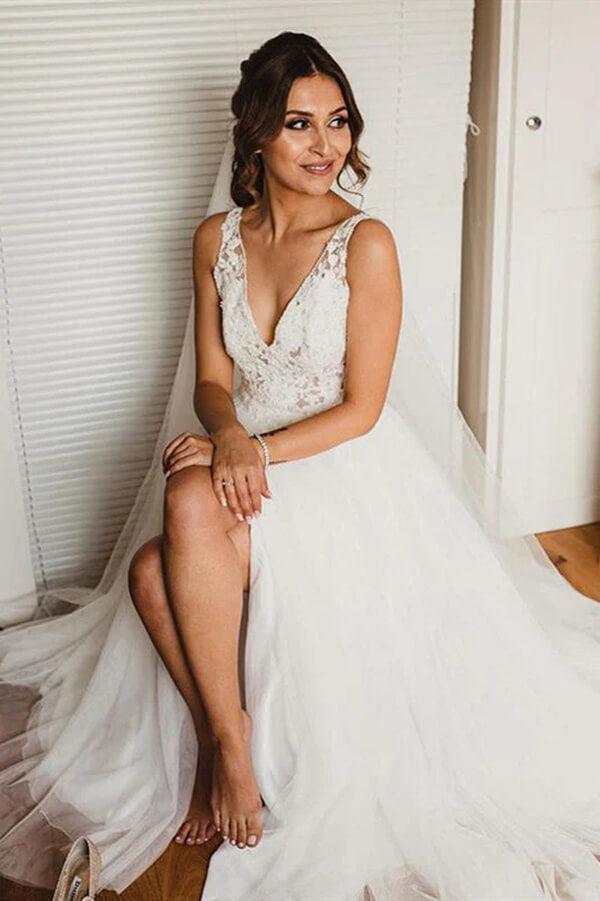 Vestido de novia NumberSea de tul, corte A, escote en V, encaje y abertura lateral, MW808