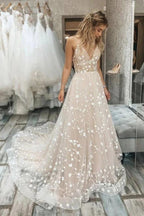 NumberSea Tulle A-line V-neck Spaghetti Straps Lace Appliques Wedding Dresses