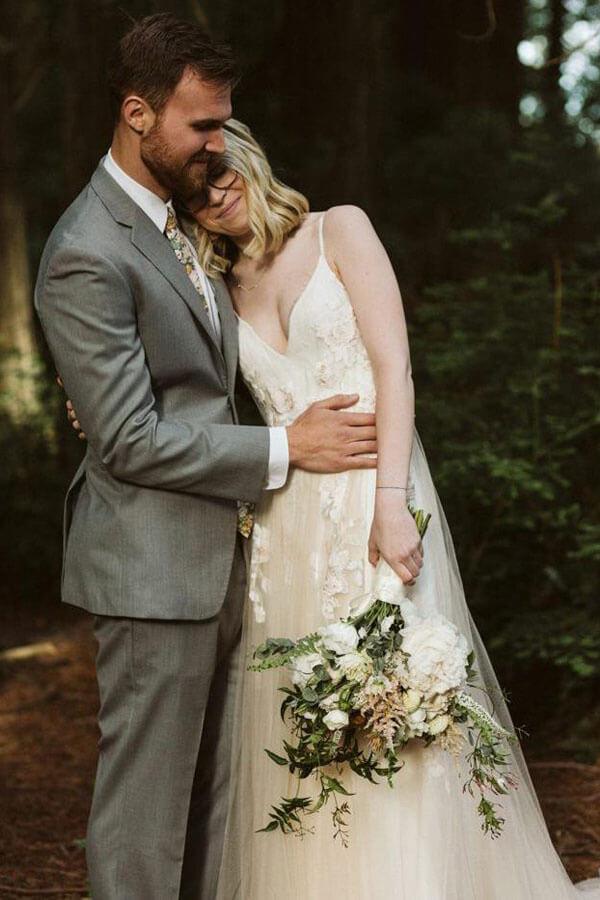 Vestido de novia NumberSea de tul, corte A, escote en V, tirantes finos, apliques de encaje, MW983
