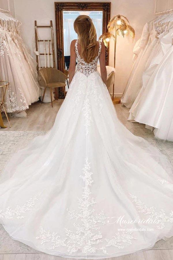 Vestido de novia NumberSea de tul con cola de corte redondo y apliques de encaje, MW931