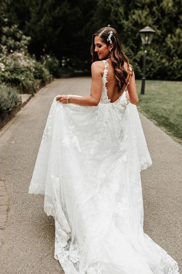 Vestidos de novia NumberSea de tul, encaje, corte A, escote en V y cola capilla, MW599