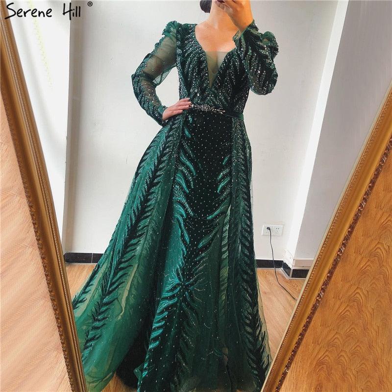 Weinrotes Abendkleid aus Samt mit langen Ärmeln, luxuriöses Design, Perlenbesatz, formelles Kleid 2024, Serene Hill, Übergröße LA60903 