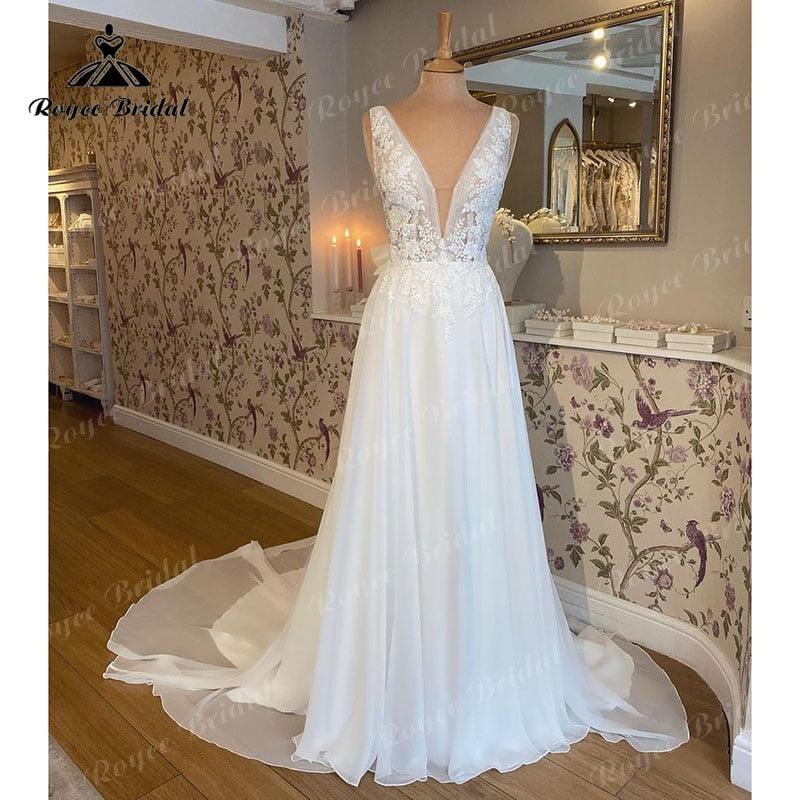 Vestido de novia bohemio de gasa para playa, escote en V profundo, corte A, sexy, largo, con lazo y espalda descubierta, 2025