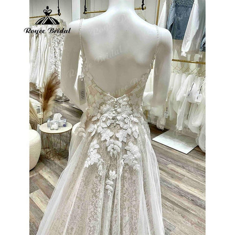 Vintage Plunging Lace Floral Champagne Open Back Boho Women Wedding Dress 2025 Bridal Gowns Spaghetti Straps abito da sposa Sexy
