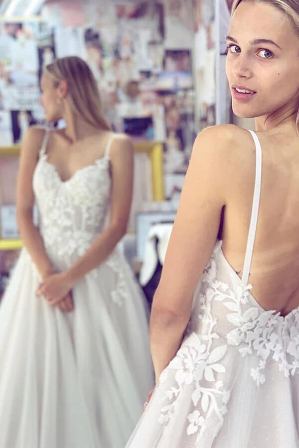 Vestido de novia NumberSea blanco de corte A con escote en forma de corazón, tirantes finos y espalda descubierta de encaje
