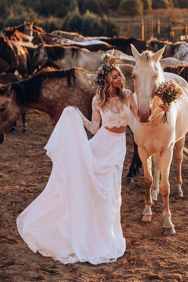 Vestido de novia bohemio de dos piezas con encaje y mangas largas de gasa blanca de NumberSea