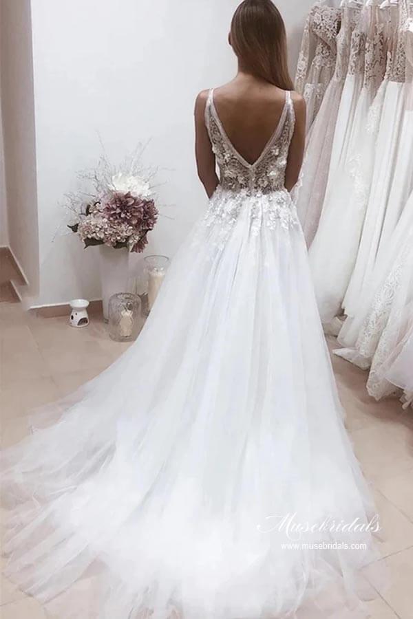 Vestido de novia NumberSea de tul blanco, corte A, escote en V profundo y apliques de encaje, MW946
