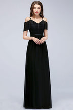 A-Linie Langes Spaghetti V-Ausschnitt Schwarzes Spitzenchiffon-Brautjungfernkleid