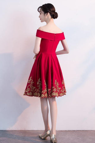 A-line Off The Shoulder Red Homecoming Dresses With Lace Applique