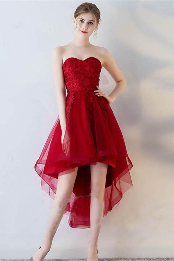 A-Linien-Kleid mit kurzen Ärmeln, Applikationen und asymmetrischem Herzausschnitt für den Abschlussball