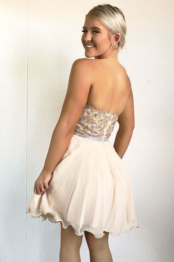 A-Line Sweetheart Pearl Pink Chiffon Homecoming Dress with Beading