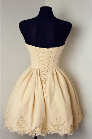 A-line Sweetheart Sleeveless Satin Homecoming Dresses With Lace Applique