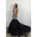 Vestido de noche largo estilo sirena con apliques de lentejuelas y tul transparente
