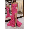 Vestido de noche de fiesta sin tirantes con apliques de lentejuelas y cuentas con abertura lateral 