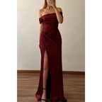 Figurbetontes, schulterfreies, gerüschtes Party-/Ball-/Abendkleid mit Seitenschlitz 