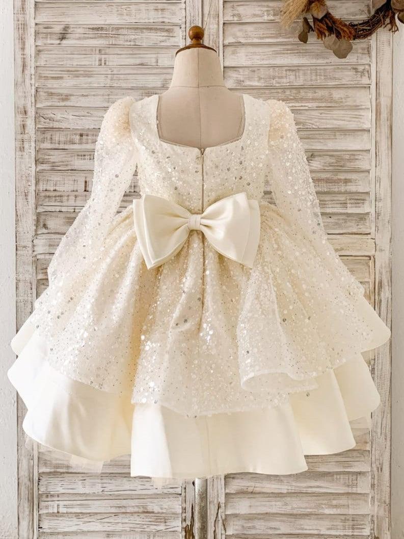 Vestido de cumpleaños para niña color marfil hasta la rodilla de satén 
