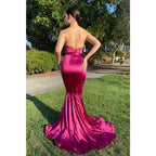 Vestido de fiesta largo de sirena de satén elástico con escote corazón 
