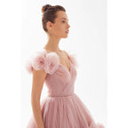 Schulterfreies Ballkleid mit V-Ausschnitt und Rüschen aus Tüll mit Blumenmuster, Abschlussball, Abendkleid