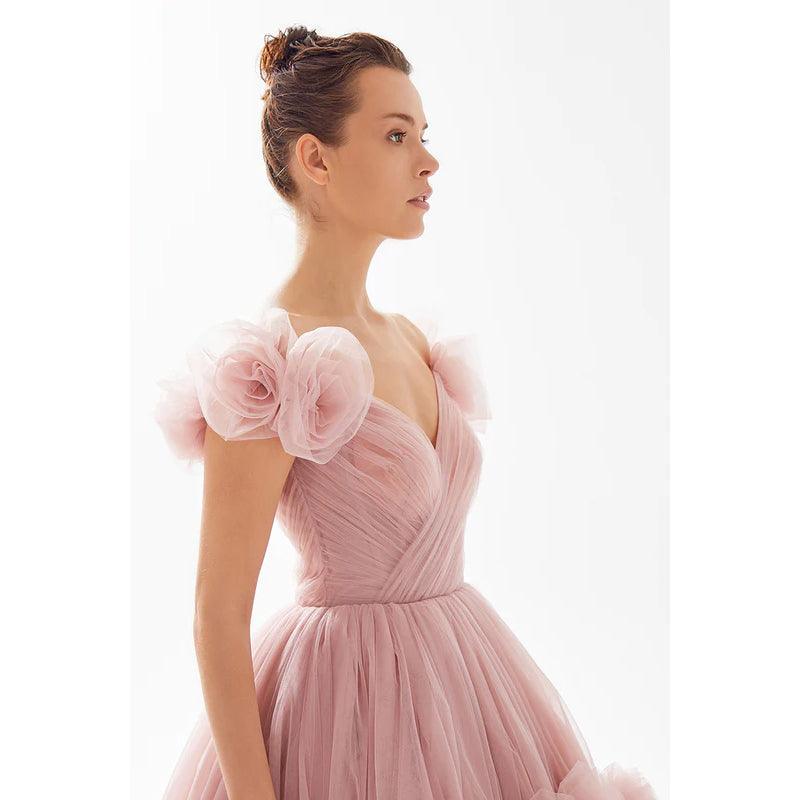 Schulterfreies Ballkleid mit V-Ausschnitt und Rüschen aus Tüll mit Blumenmuster, Abschlussball, Abendkleid