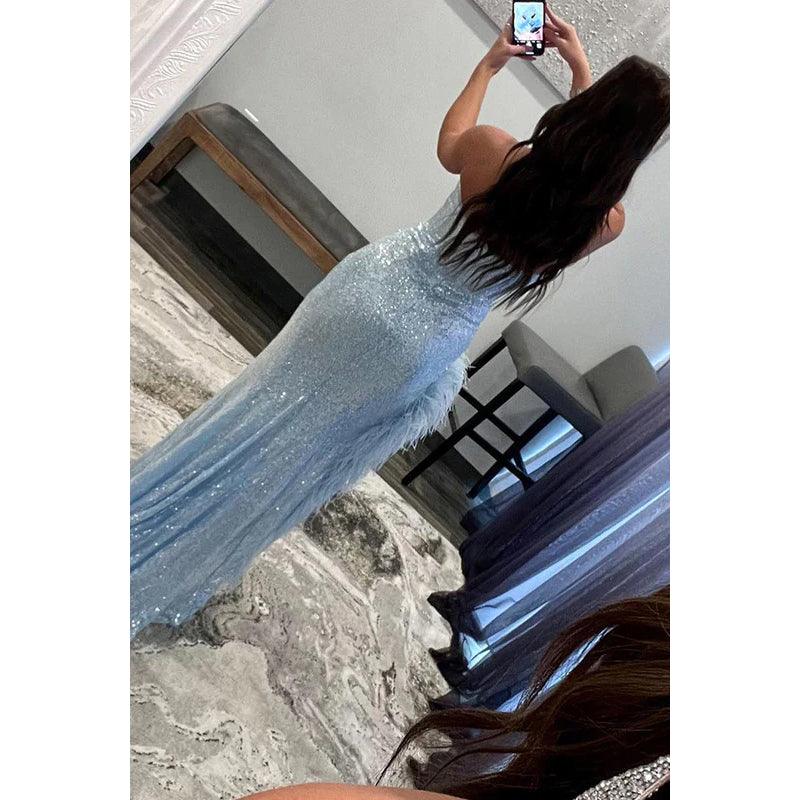 Vestido de noche formal de fiesta sin mangas con escote en V, lentejuelas y plumas