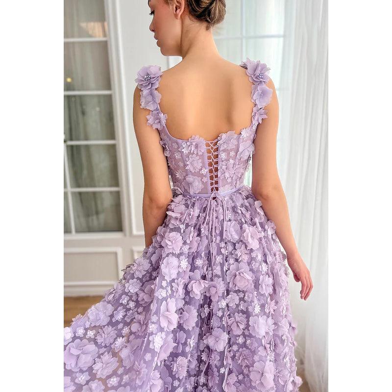 Glamouröses und dramatisches A-Linien-Kleid mit eckigem Ausschnitt und Blumenmuster