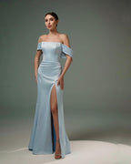 Erstaunliche A-Linie Satin Off-The-Shoulder Ärmellose Ballkleider mit Schlitz vorne