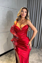 Erstaunliches langes rotes One-Shoulder-Meerjungfrau-Ballkleid mit Pailletten und Schlitz