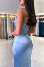 Modisches langes himmelblaues Meerjungfrau-Ballkleid mit Spaghettiträgern und Schlitz
