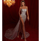 Vestido de fiesta formal largo sin tirantes y de lujo con cuentas y abertura 