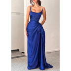 Satin tailliertes trägerloses Empire-Kleid mit gerafften Applikationen für Party, Abschlussball, Abendkleid 