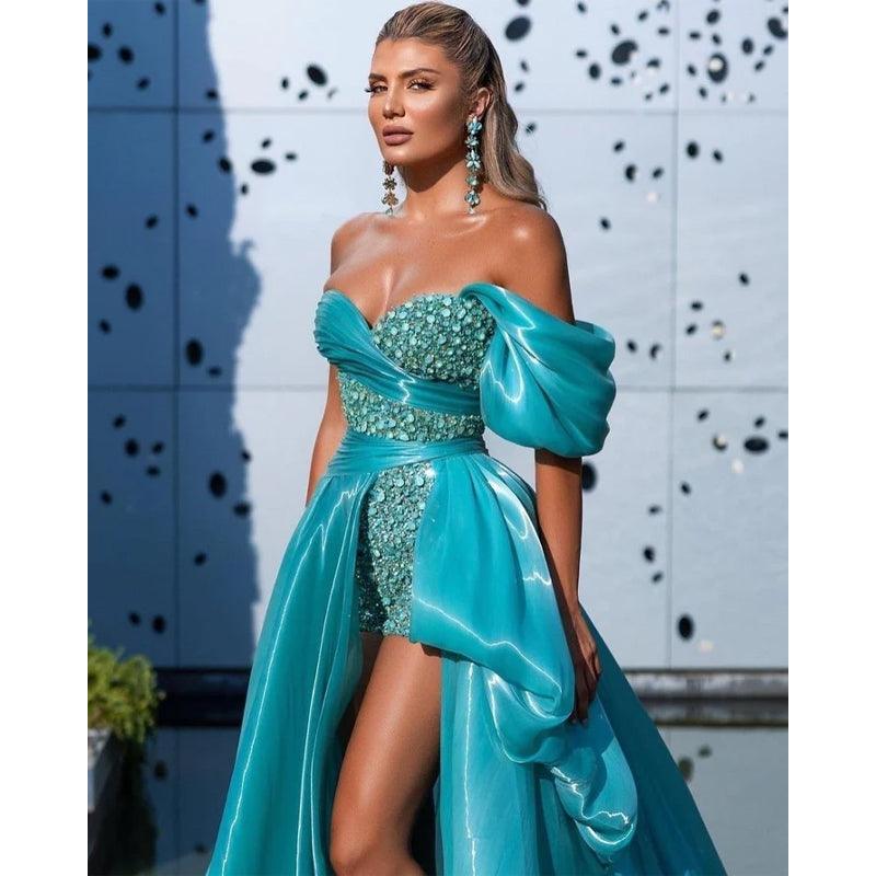 Vestido de fiesta formal largo con abertura alta y cuentas en forma de corazón 