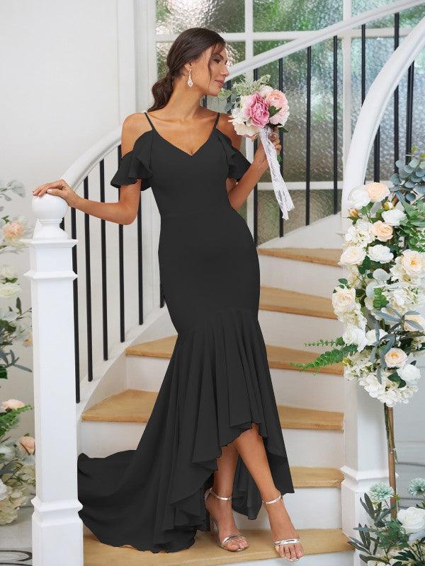 Vestidos de dama de honor asimétricos sin mangas con escote en V y volantes de crepé elástico de corte trompeta/sirena