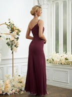 Etui-Linie/Säule Chiffon Rüschen One-Shoulder-Träger Ärmellos Bodenlang Brautjungfernkleider