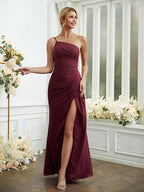 Etui-Linie/Säule Chiffon Rüschen One-Shoulder-Träger Ärmellos Bodenlang Brautjungfernkleider