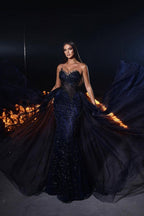 Wunderschönes langes ärmelloses Ballkleid im Meerjungfrauen-Stil aus Spitze mit abnehmbarer Schleppe