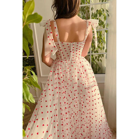 Sweetheart Ruched Tulle A-Line Long Bouquet of Hearts Prom Gown
