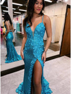 Vestidos de fiesta de sirena/trompeta, brillantes y con brillo, formales, para bodas, con cola larga/cepillo, sin mangas, escote en V, con lentejuelas y espalda descubierta con apliques de lentejuelas.