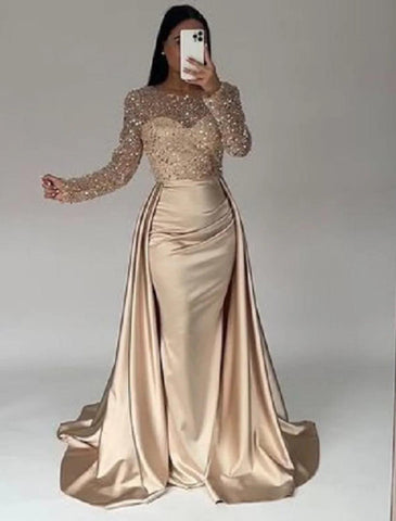 Meerjungfrau/Trompete Abendkleid Sparkle &amp; Shine Kleid Karneval Maskerade Bodenlang Langarm Illusion Hals Herbst Hochzeit Empfang Satin mit Perlen Überrock