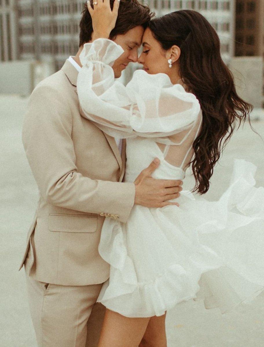 NumberSea - Bridal Shower Little White Dresses Wedding Dresses Short / Mini A - Line Long Sleeve High Neck Organza With Pick Up Skirt