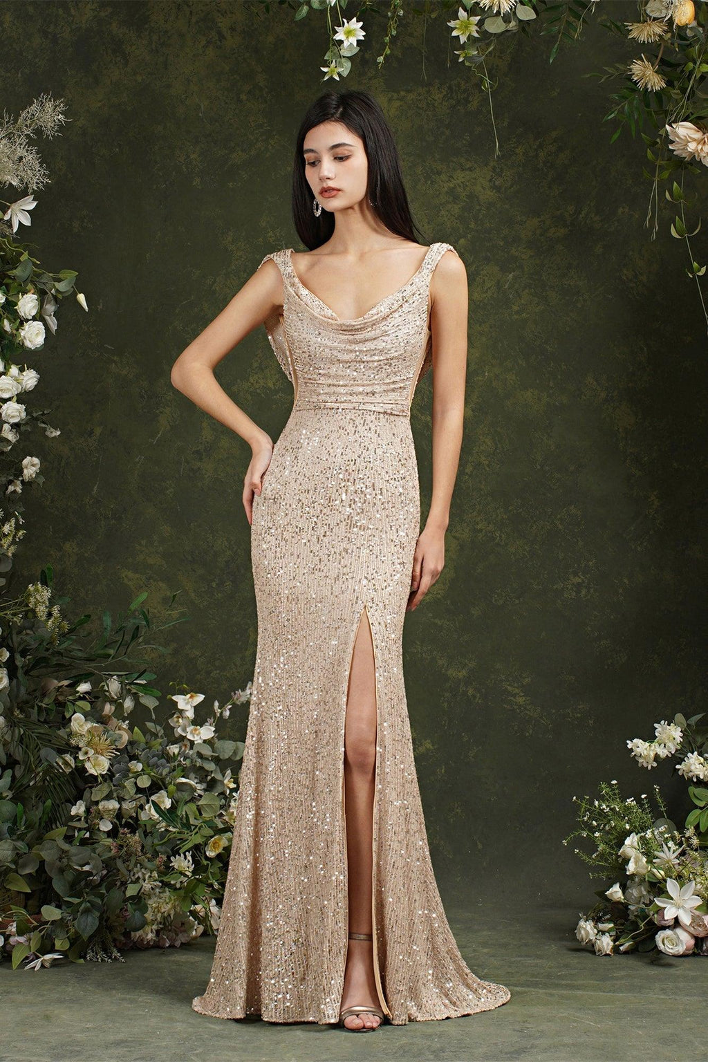 Brillantes rückenfreies Meerjungfrau-Brautjungfern-/Ballkleid mit U-Ausschnitt und Pailletten und Seitenschlitz