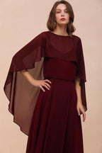 Burgunderrotes Brautjungfernkleid mit Spaghettiträgern, bodenlanges Chiffonkleid für Hochzeitsgäste mit Cape-Überwurf auf der Rückseite