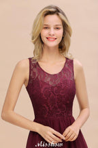 Burgunderrotes Hi-Lo Abendkleid mit ärmellosem Spitzenkleid für Brautjungfern