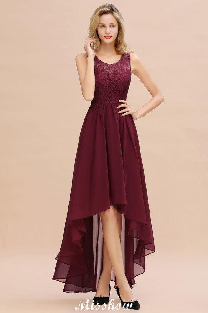 Burgunderrotes Hi-Lo Abendkleid mit ärmellosem Spitzenkleid für Brautjungfern