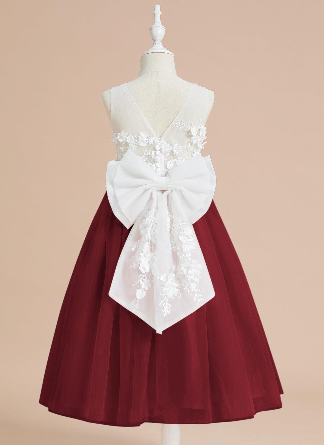 Vestido largo hasta la rodilla con encaje floral y lazo grande 