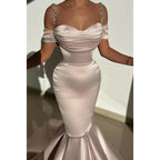 Vestido de fiesta de sirena con tirantes de diamantes de imitación, mangas cortas y hombros descubiertos